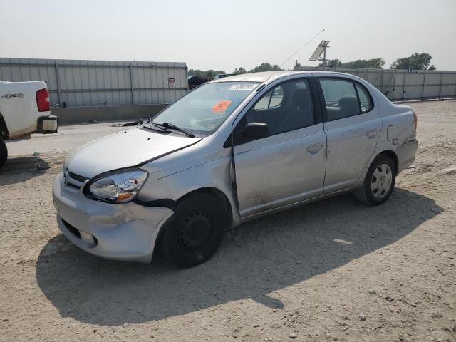 Toyota Echo