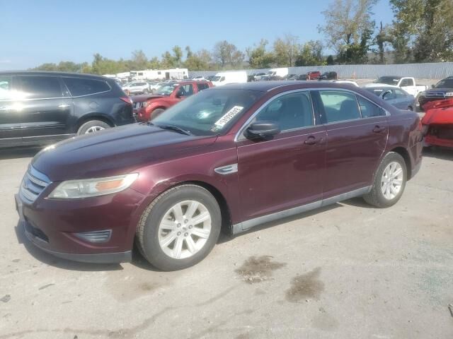 Ford Taurus