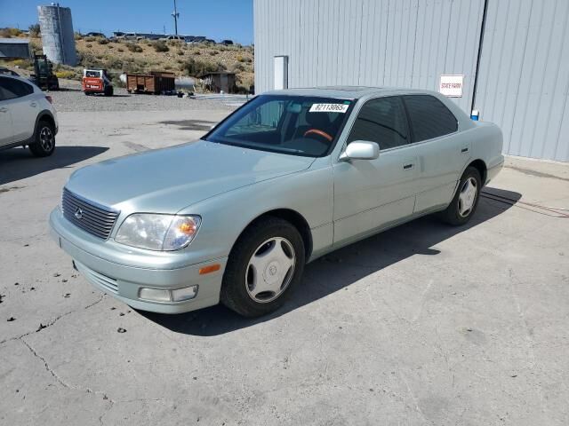 Lexus LS
