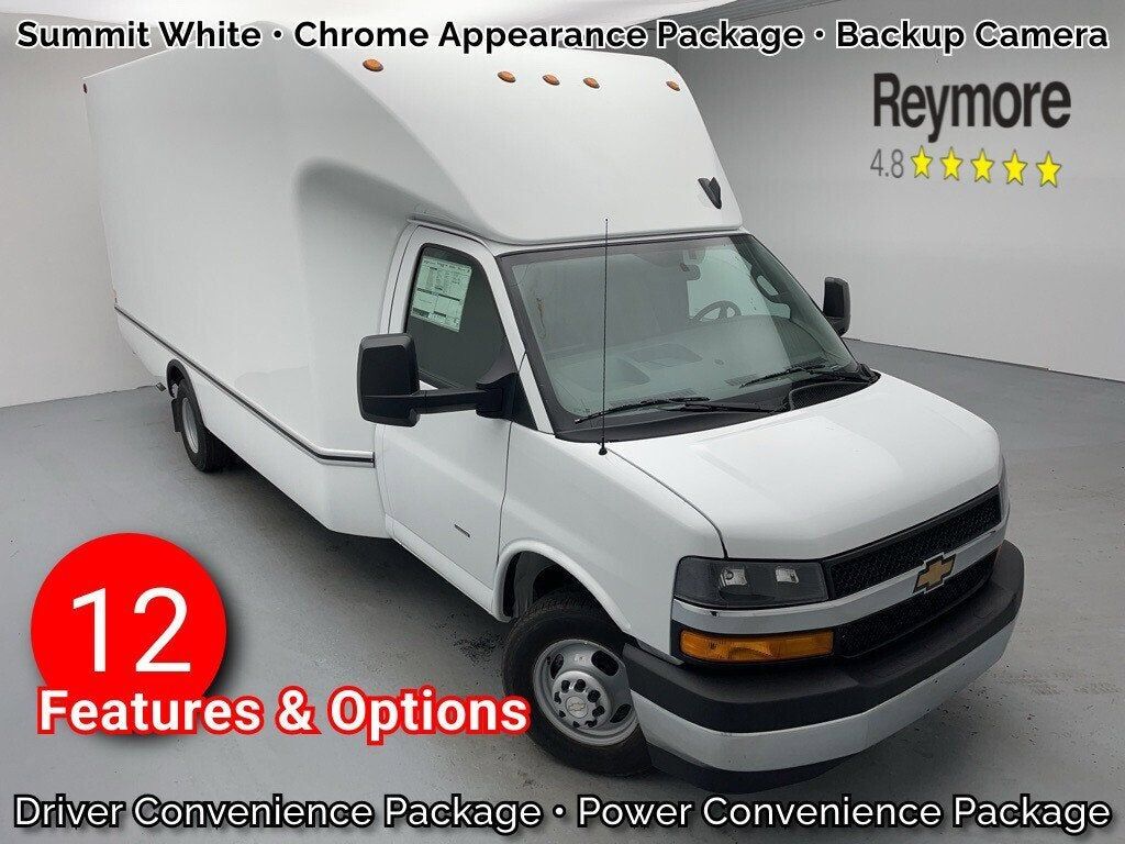 2025 CHEVROLET Express
