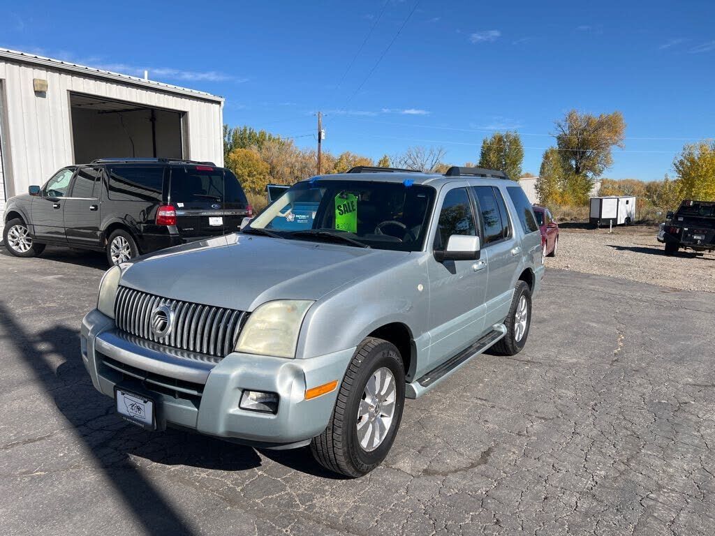 Mercury Mountaineer