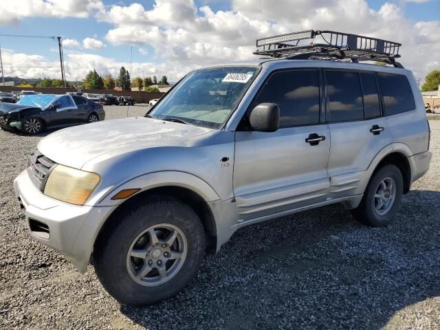 Mitsubishi Montero