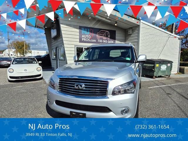 Infiniti QX56