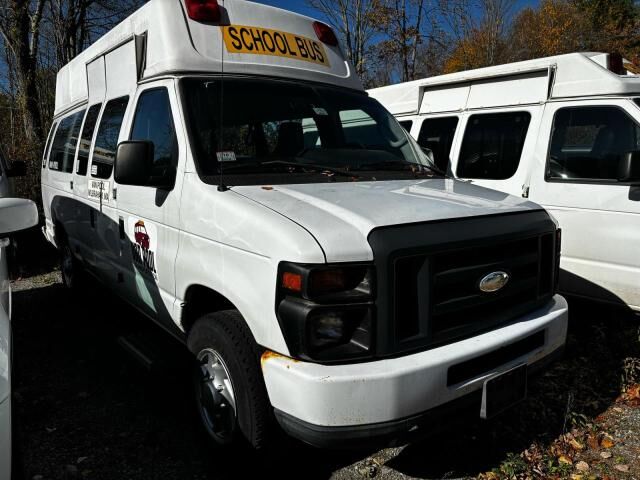Ford E-250