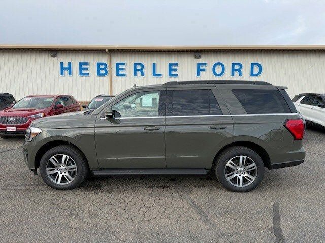 2024 FORD Expedition