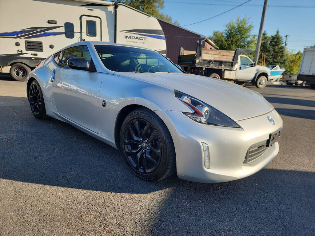 2019 NISSAN 370Z