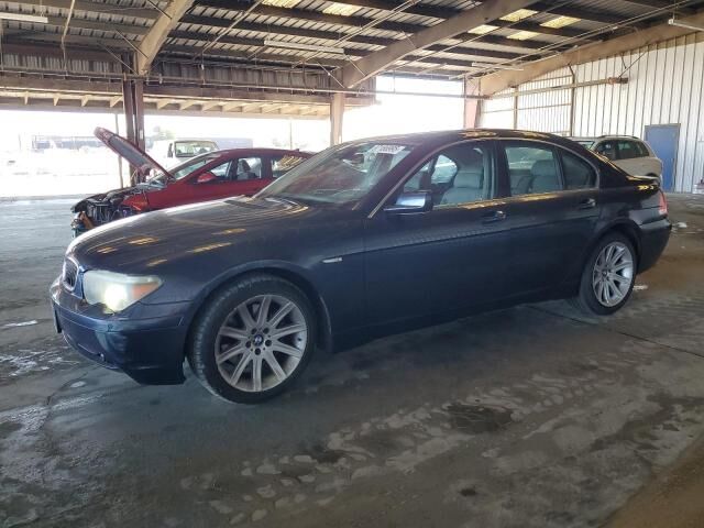 BMW 745i