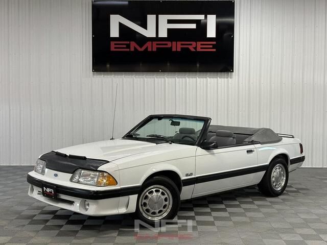 1987 FORD Mustang