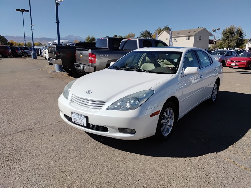 Lexus ES