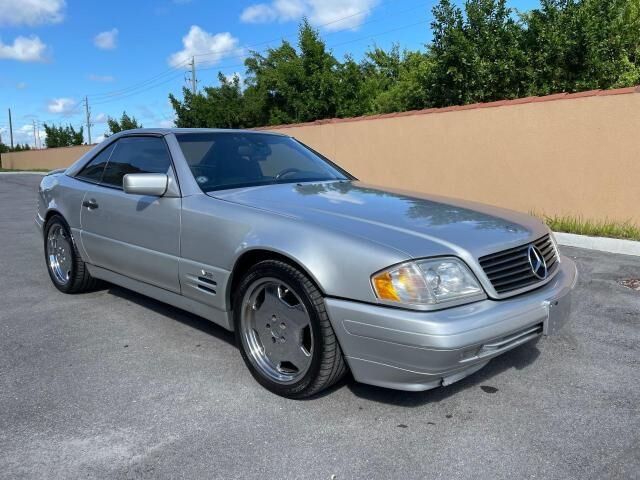 Mercedes-Benz SL-Class