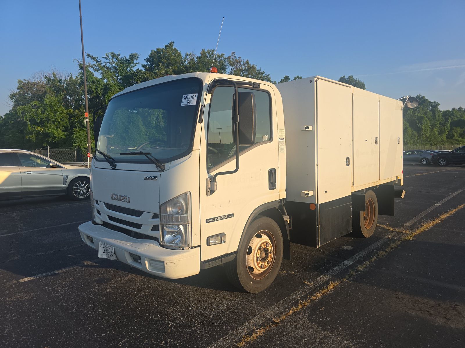 Isuzu NPR/NPR-HD
