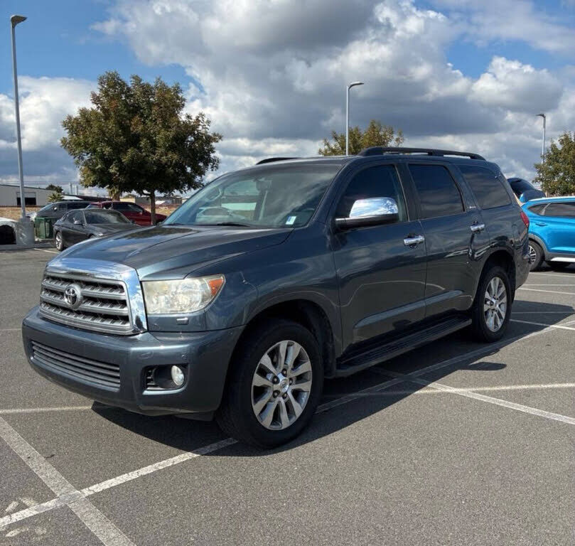 Toyota Sequoia