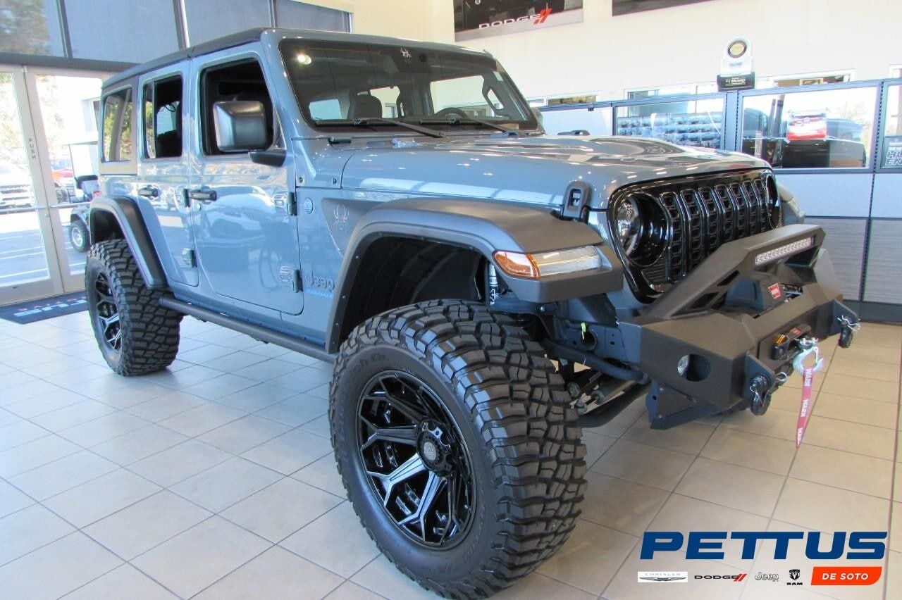 2024 JEEP Wrangler