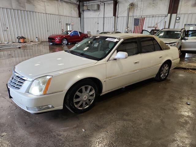 Cadillac DTS