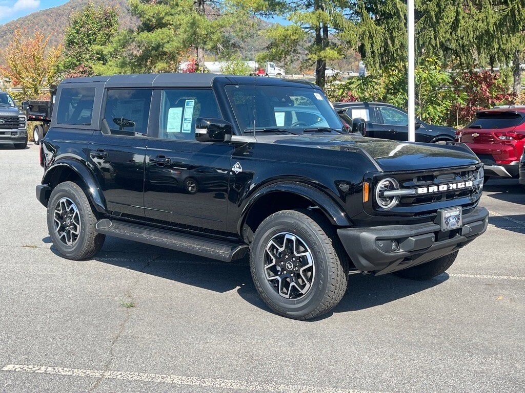 2025 FORD Bronco