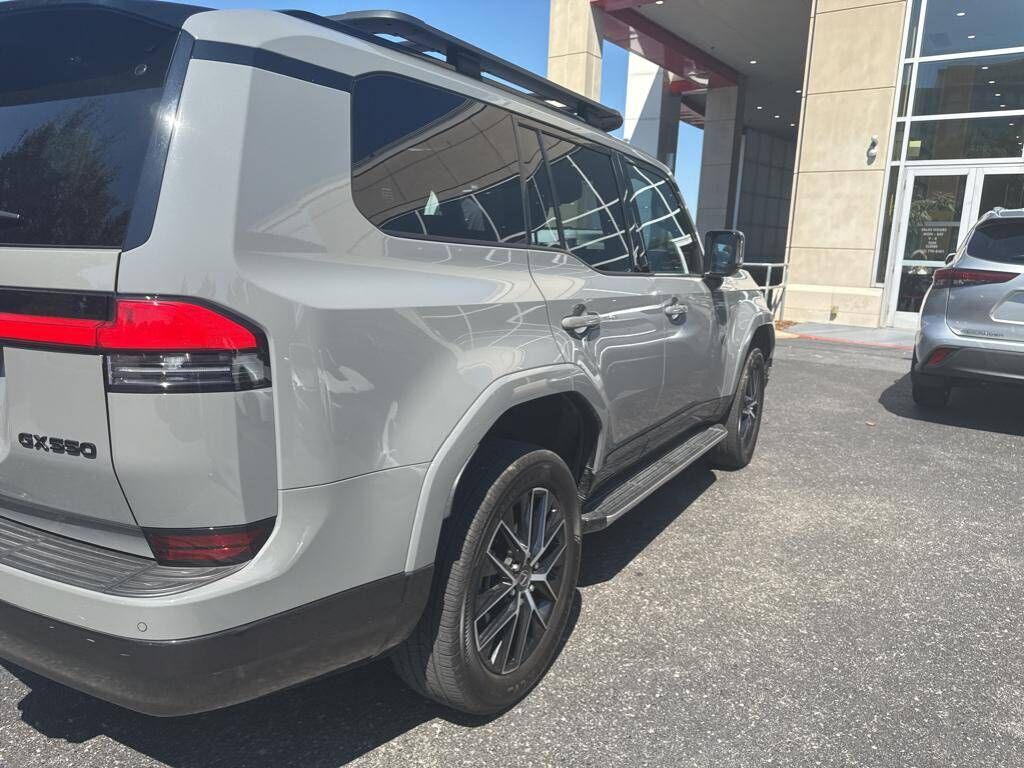 2024 Lexus GX