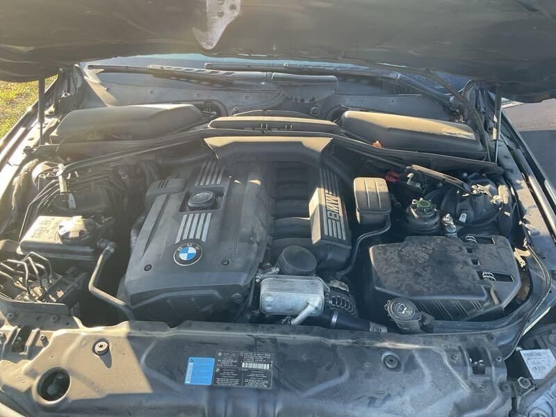 BMW 528i