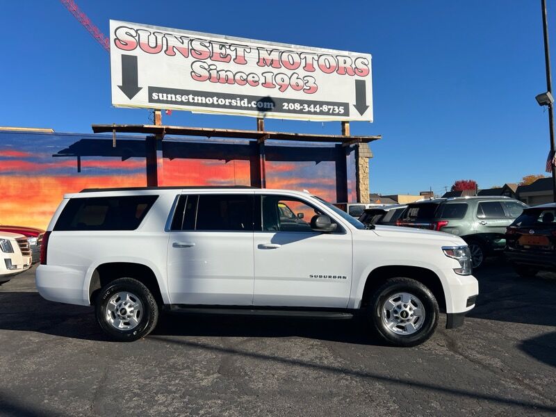 Chevrolet Suburban