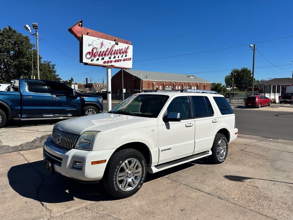 Mercury Mountaineer