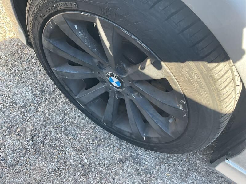 BMW 328i