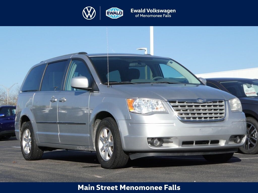 Chrysler Town and Country