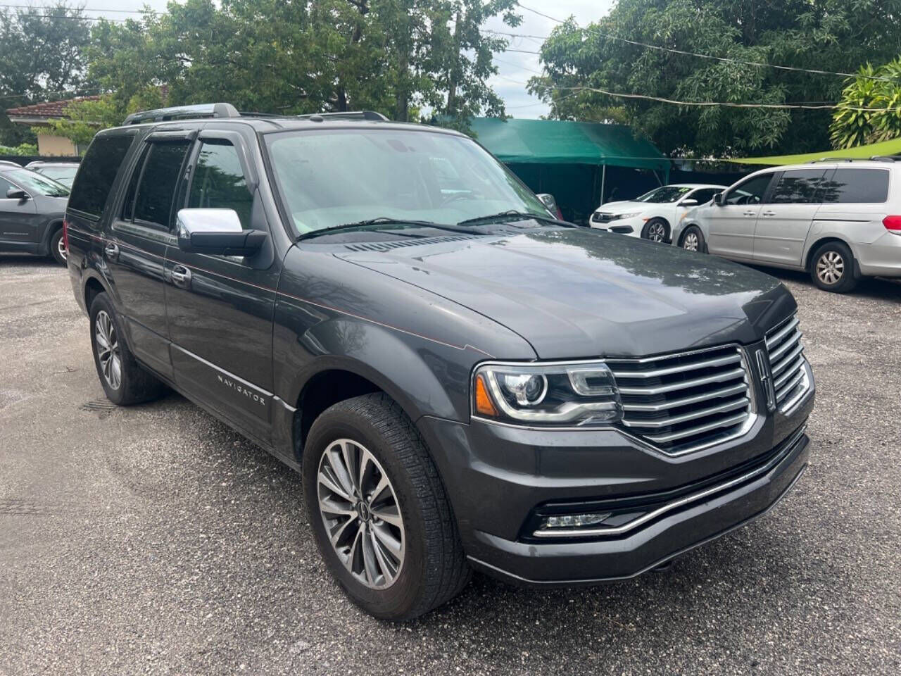 2017 LINCOLN Navigator