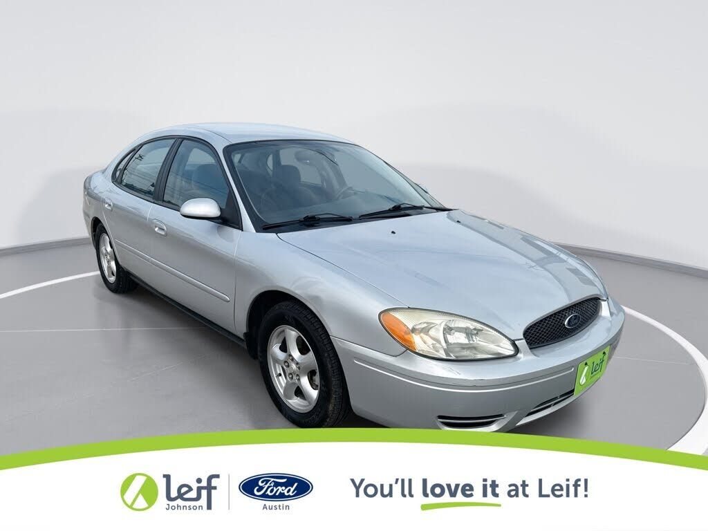 Ford Taurus