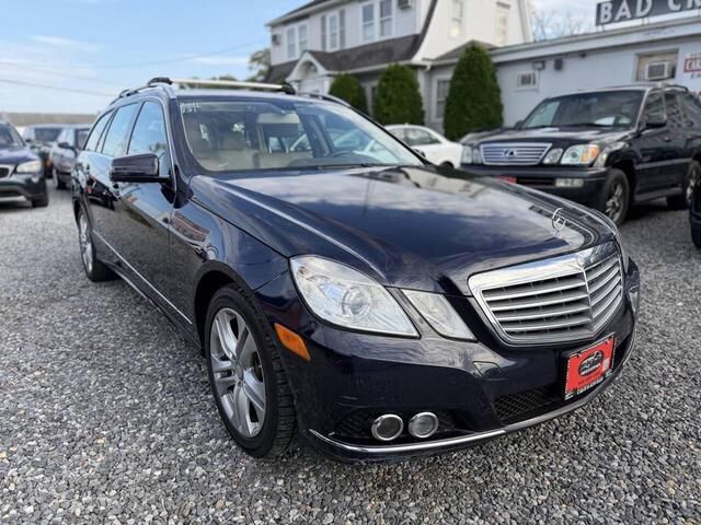 2011 MERCEDES-BENZ E-Class