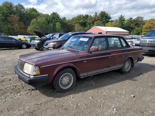 Volvo 240 Series