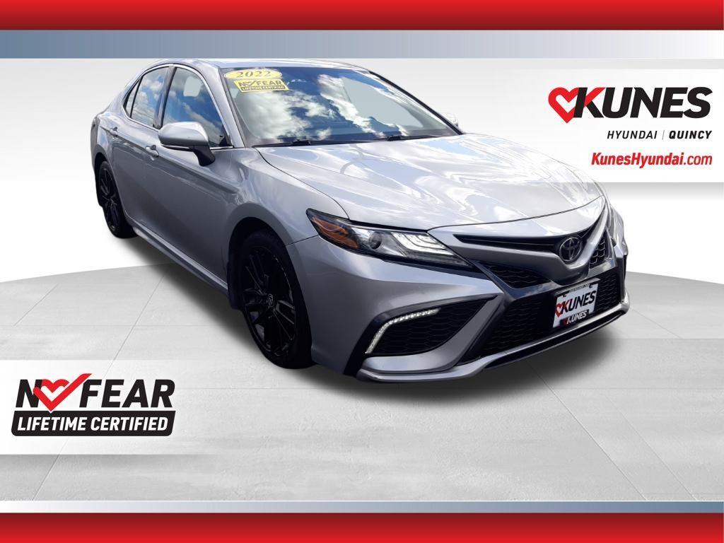2022 TOYOTA Camry