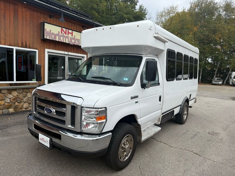 2016 FORD E-350