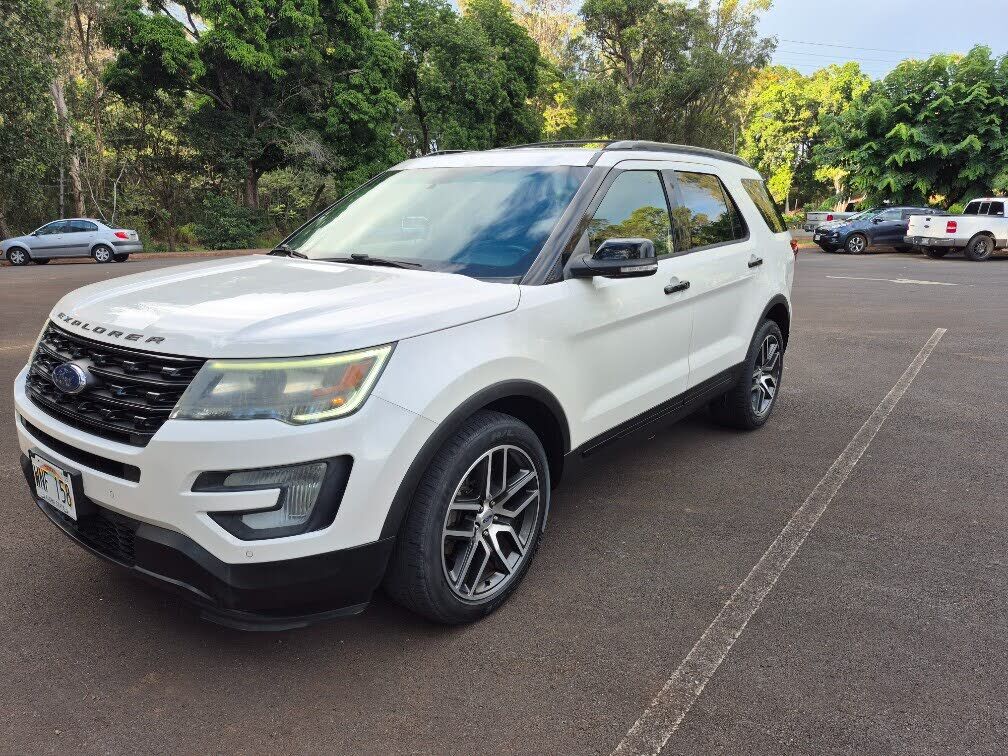 2016 FORD Explorer