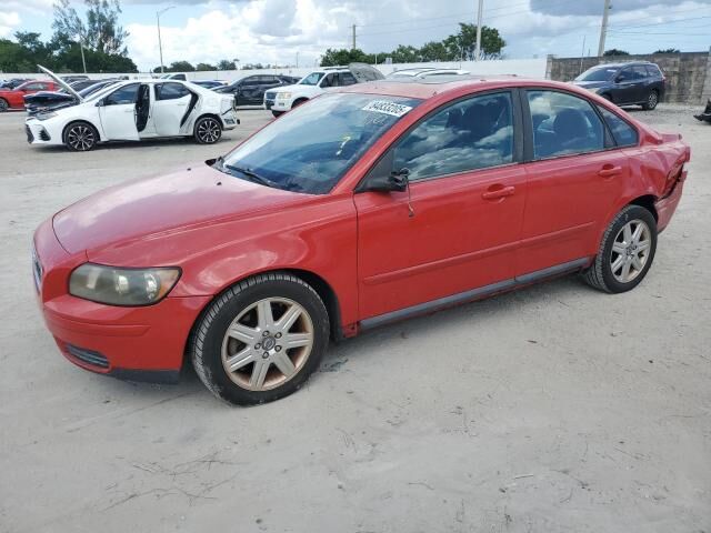 Volvo S40