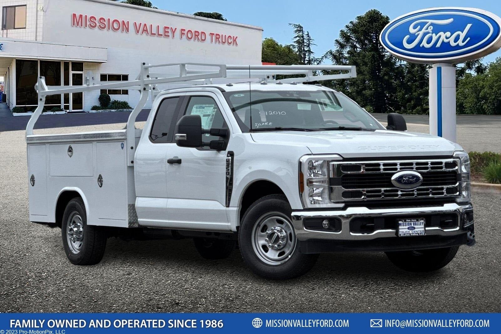 2025 FORD F-350