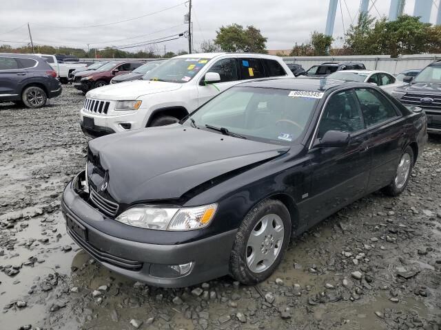 Lexus ES