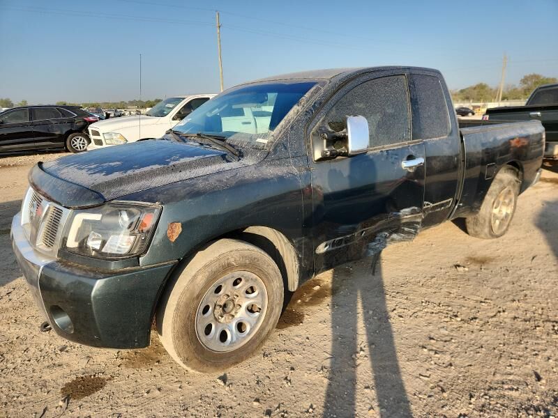 Nissan Titan