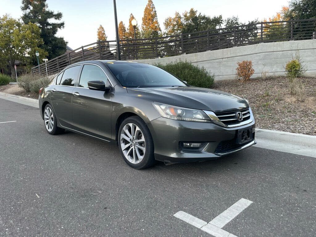 2014 HONDA Accord