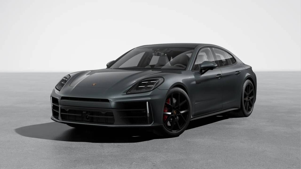 2026 PORSCHE Panamera