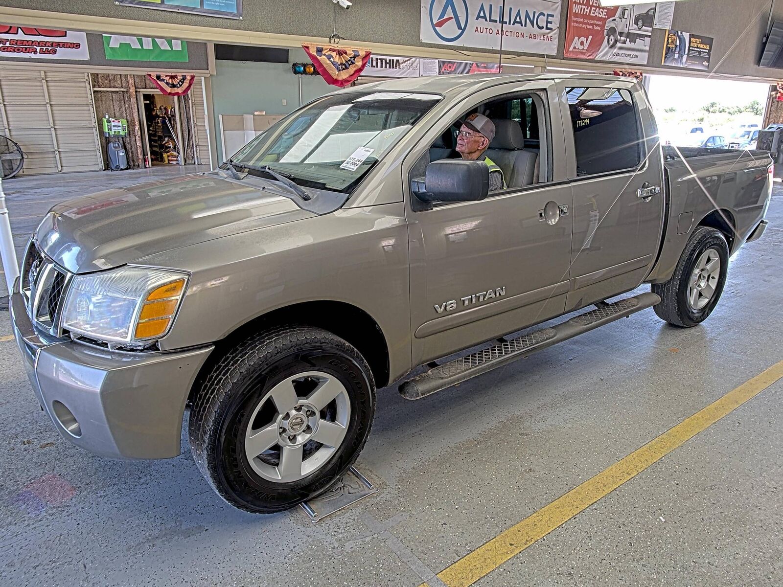 Nissan Titan