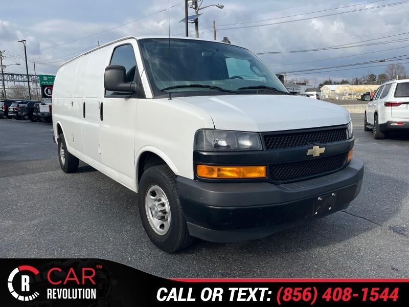 2021 CHEVROLET Express