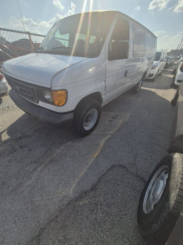 Ford E-350