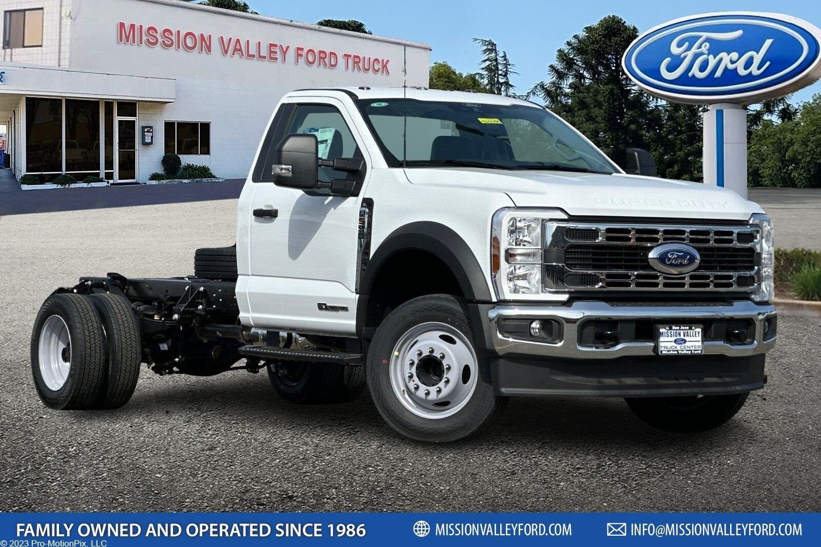 2025 FORD F-550