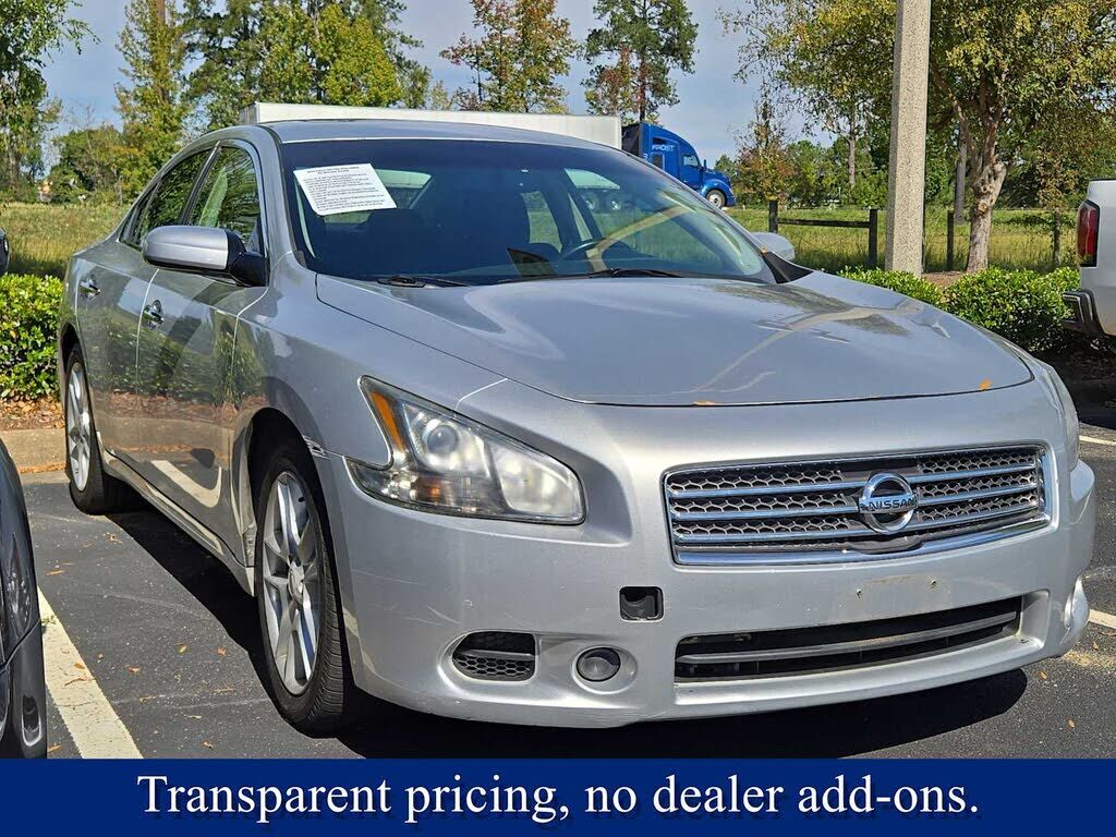 Nissan Maxima