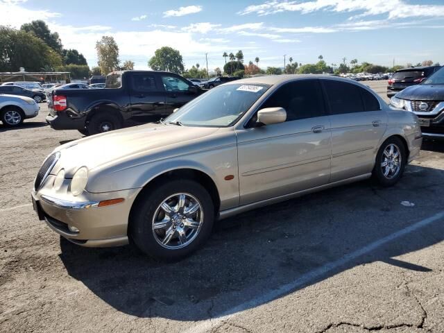 Jaguar S-Type