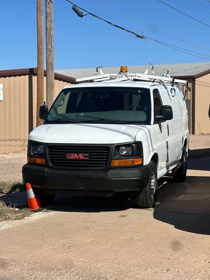 GMC Savana