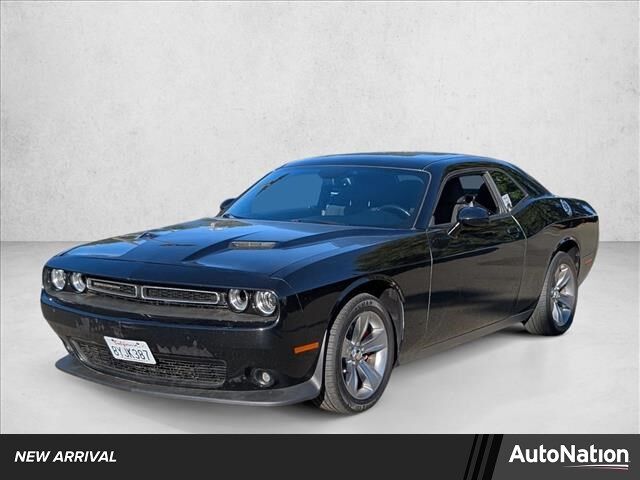 2016 DODGE Challenger