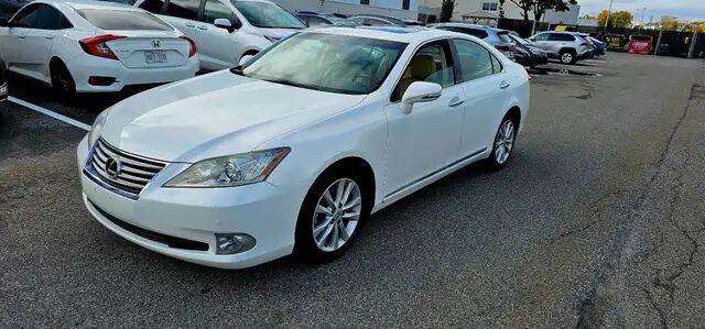 Lexus ES