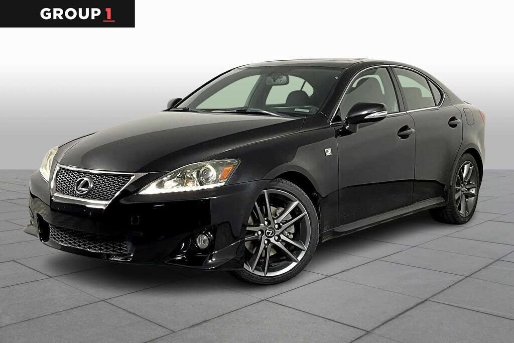Lexus IS
