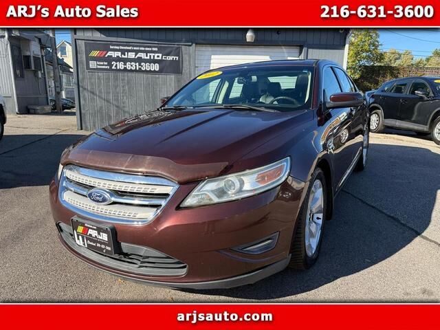 Ford Taurus