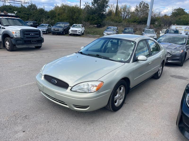 Ford Taurus